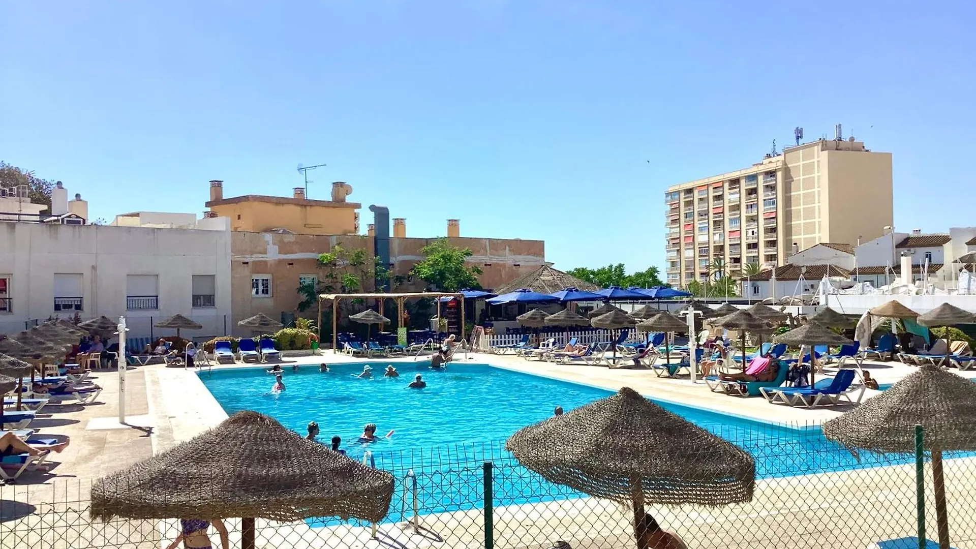 La Nogalera Modern And Spacious Apartment With Pool And Sea View Torremolinos