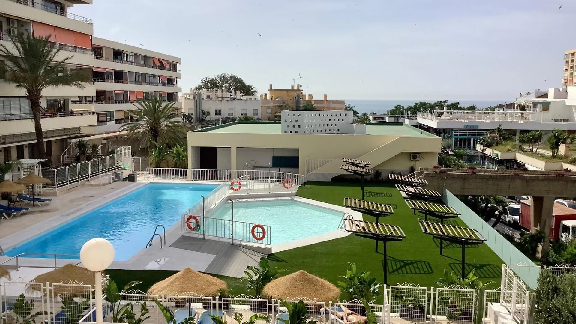 La Nogalera Modern And Spacious Apartment With Pool And Sea View Torremolinos